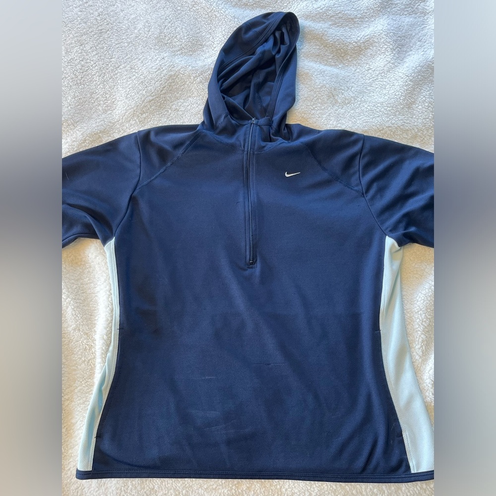 dri fit nike sweater
